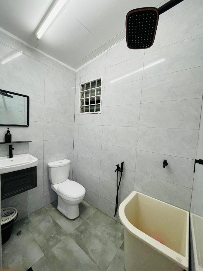 ג'יטרה Ruwa Homestay מראה חיצוני תמונה